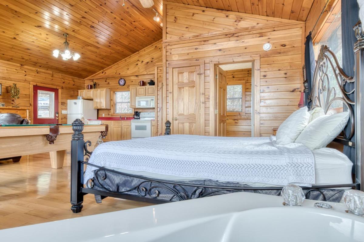 Lucky Star Villa Пиджен Фордж Екстериор снимка