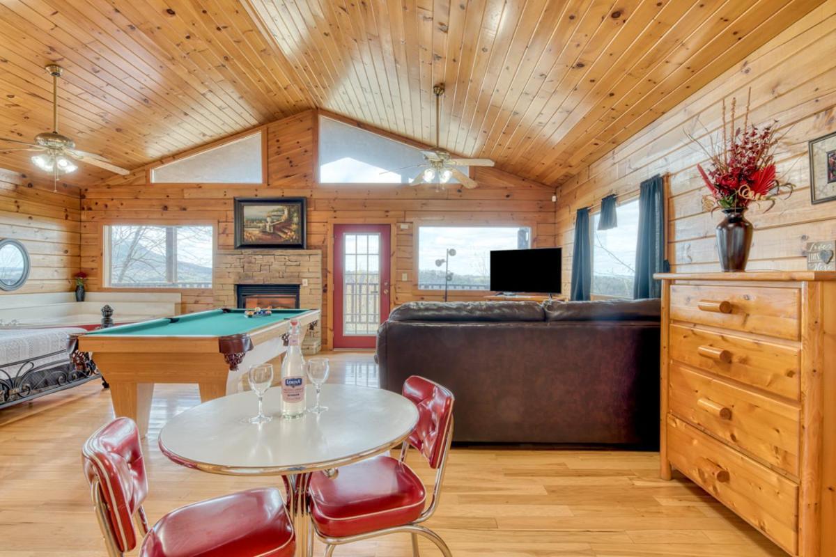 Lucky Star Villa Пиджен Фордж Екстериор снимка